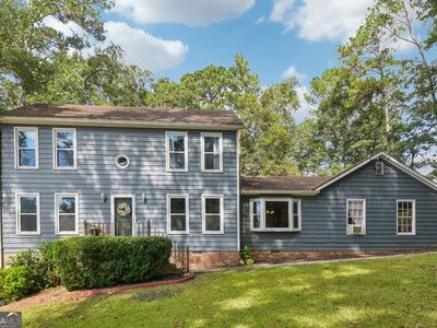 232 Sarann Ct NW, Lilburn, GA, 30047