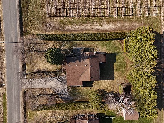 5th image of 3741 Lockhart Rd