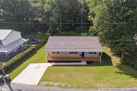 Building Photo - 22 Lorraine Dr