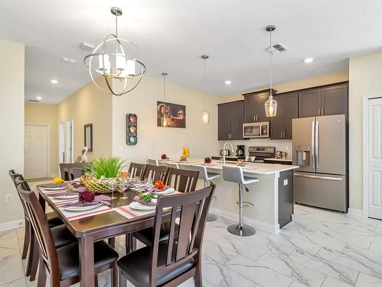 8920 Stinger Dr — Photo 4