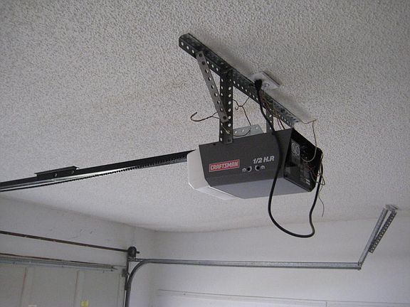 Automatic door opener