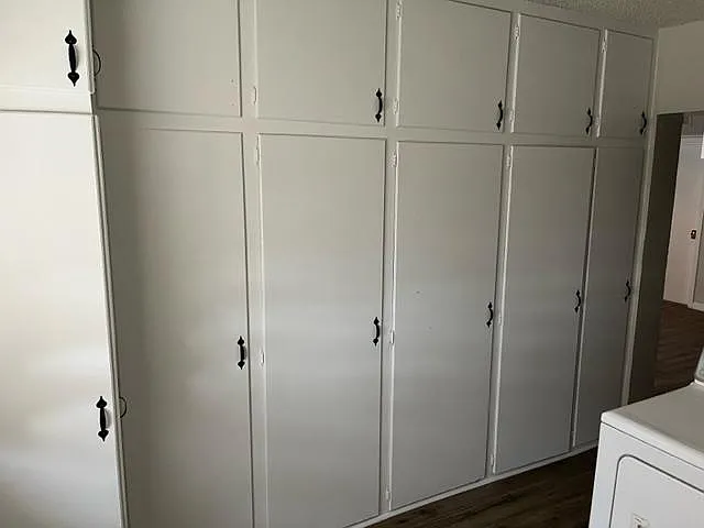 2171 E Palmcroft Dr — Photo 16
