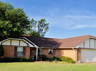 2002 Crestline Dr, Duncan, OK 73533