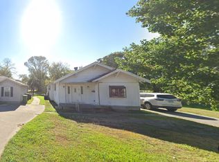 2820 Thomas Blvd, Port Arthur, TX 77640