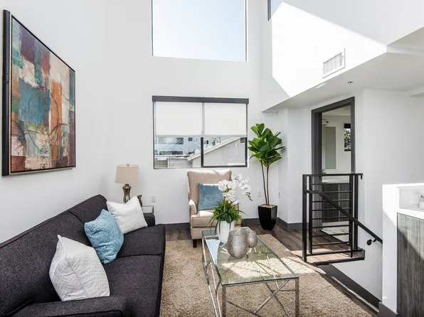 5812 Virginia Ave, Los Angeles, CA