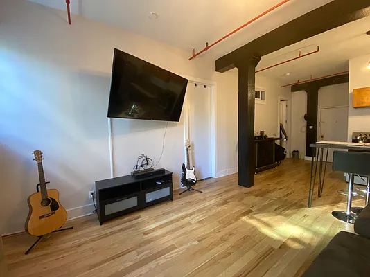 Rented by Carnegie Management Inc | media 5