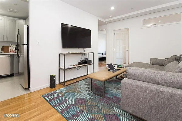 Rented by Citi Habitats | media 28