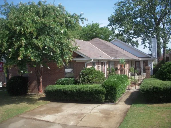 4141 Denton Dr, Montgomery, AL 36106