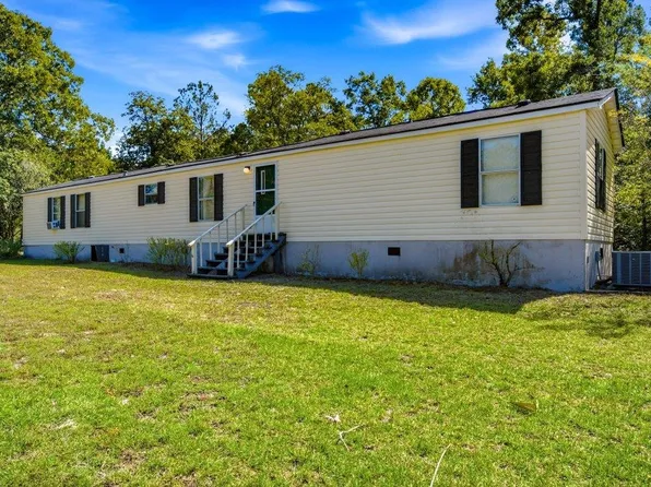 1141 White Oak Ln., Galivants Ferry, SC 29544