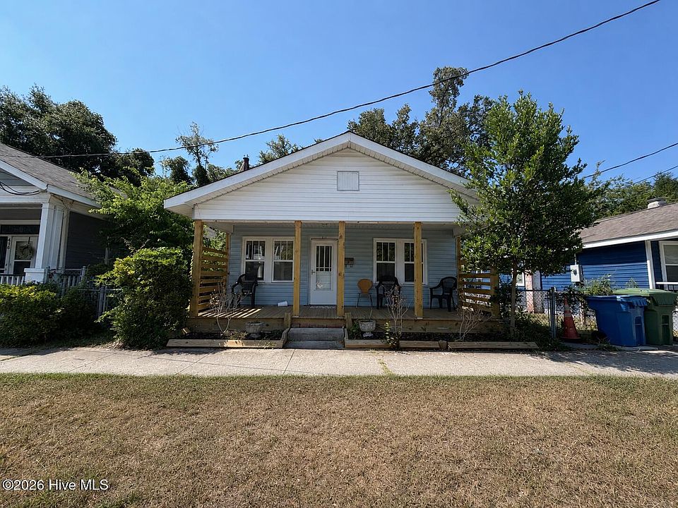 1st image of 414 Bladen St