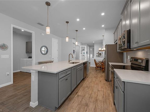 3rd image of 4631 Arboretum CIR #101