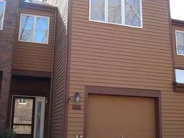 137 Kingston Ct #P-4, Madison, NJ 07940