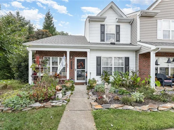 1136 Oak Blossom Way, Whitsett, NC 27377