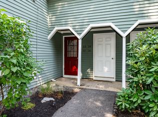 36 Farmgate Rd #36, South Berwick, ME 03908