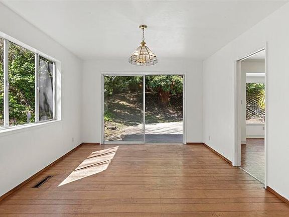 4th image of 70 Norwood Ave #70