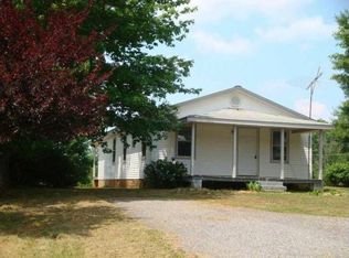 44 Starbridge Rd, Murrayville, GA 30564