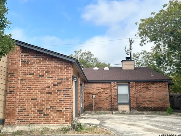 6313 Waddesdon Wood, San Antonio, TX 78233