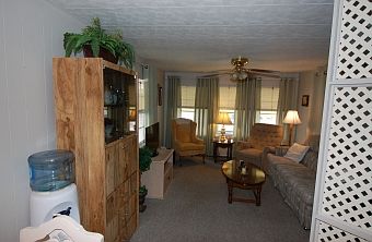2nd image of 194 Beechwood Ln