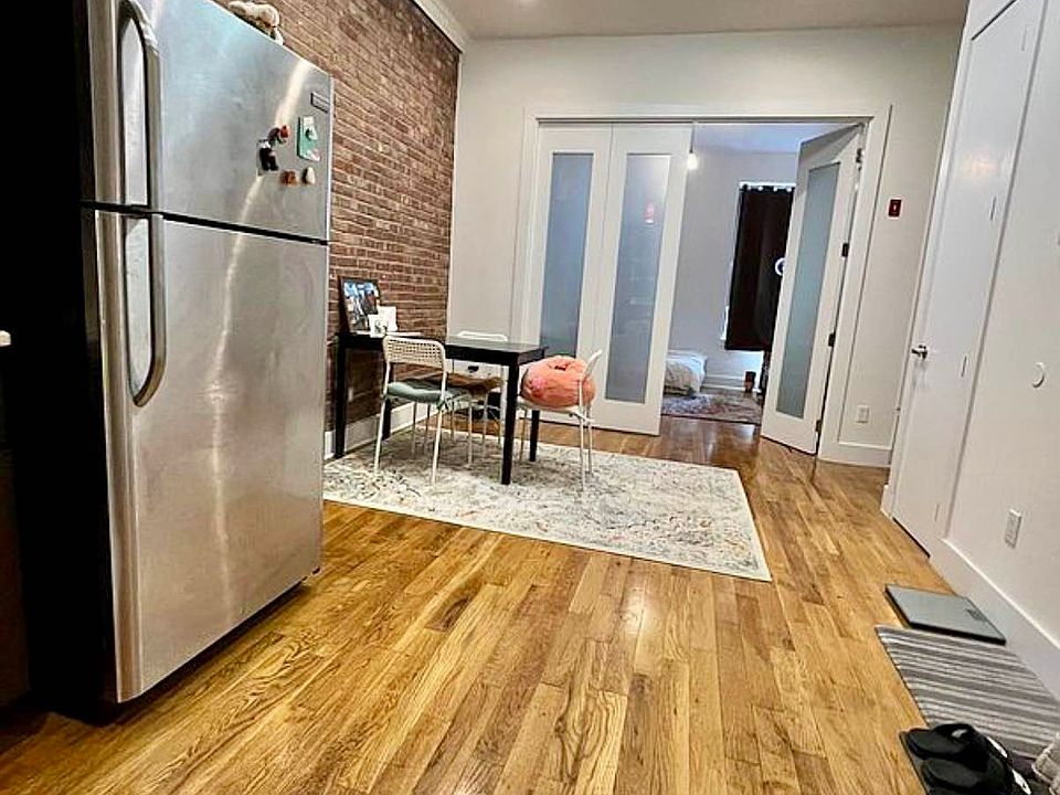 1st image of 841 Kent Ave APT 3F