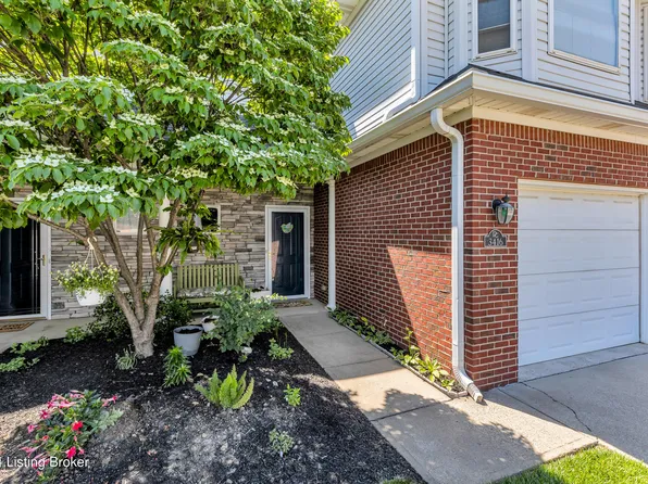 3416 Pinnacle Gardens Dr, Louisville, KY 40245