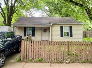 1693 Wells Station Rd, Memphis, TN 38108