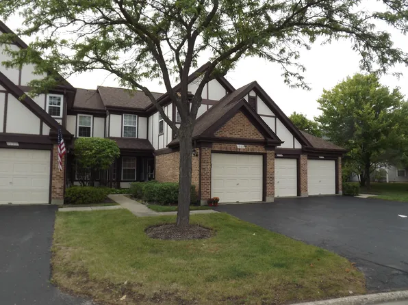 1222 S Wellington Ct, Buffalo Grove, IL 60089