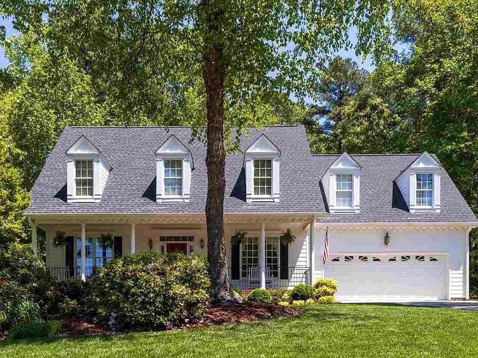 1st image of 303 Camden Branch Dr