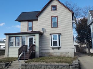 506 E Gdn, Freeport, IL 61032