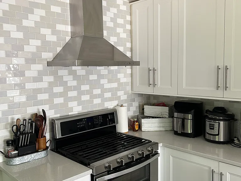 3129 King St — Photo 2