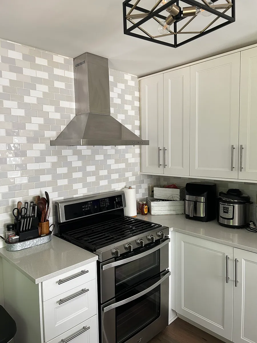 Shared Kitchen - 3129 King St