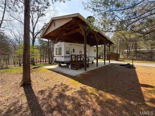 6786 Hyacinth Ln, French Village, MO 63036