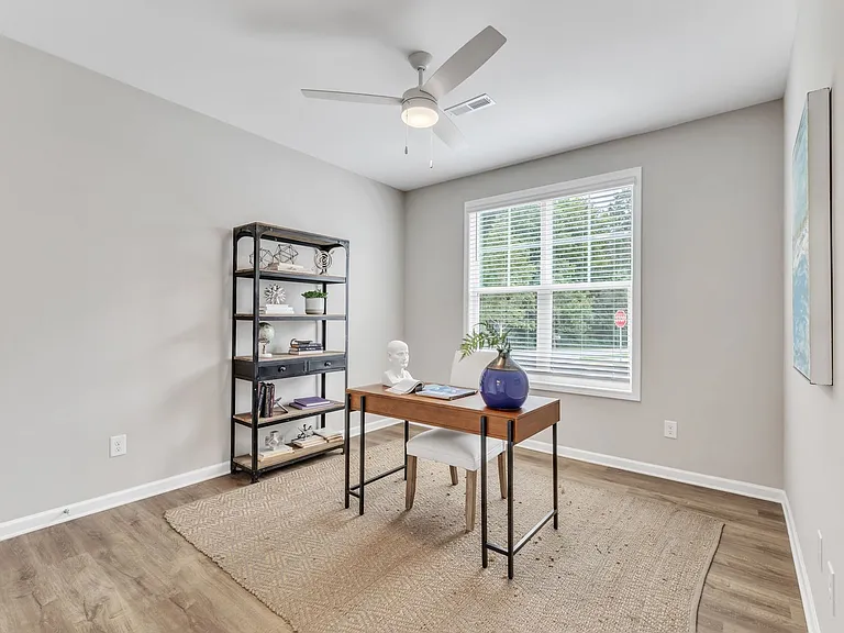 1720 Ballard Dr — Photo 20