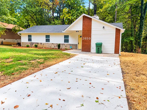 2859 Alexandria Dr SW, Atlanta, GA 30331