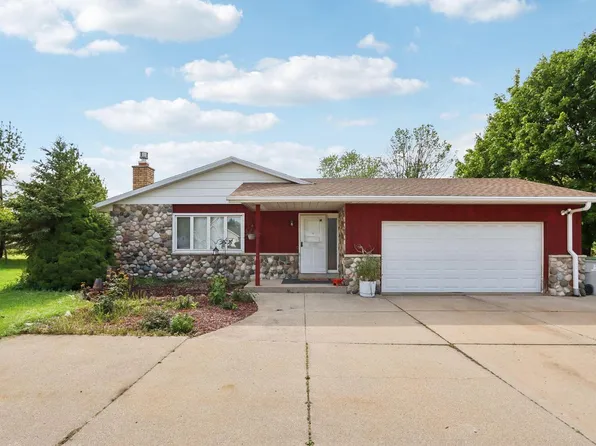6743 North 91st STREET, Milwaukee, WI 53224