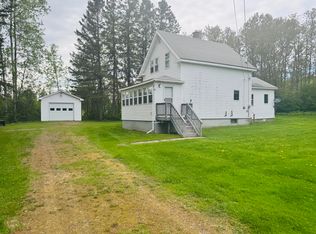 9 Beam St, Stockholm, ME 04783