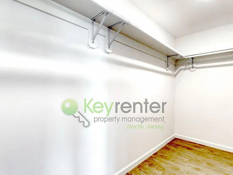 176 Pennington Ave #9 — Photo 23