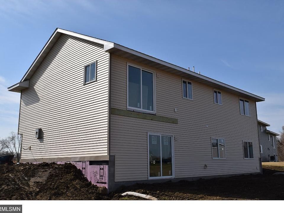 2nd image of 819 Cole Ave