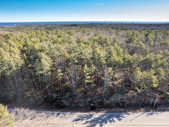 1751 US Route 1, York, ME 03902