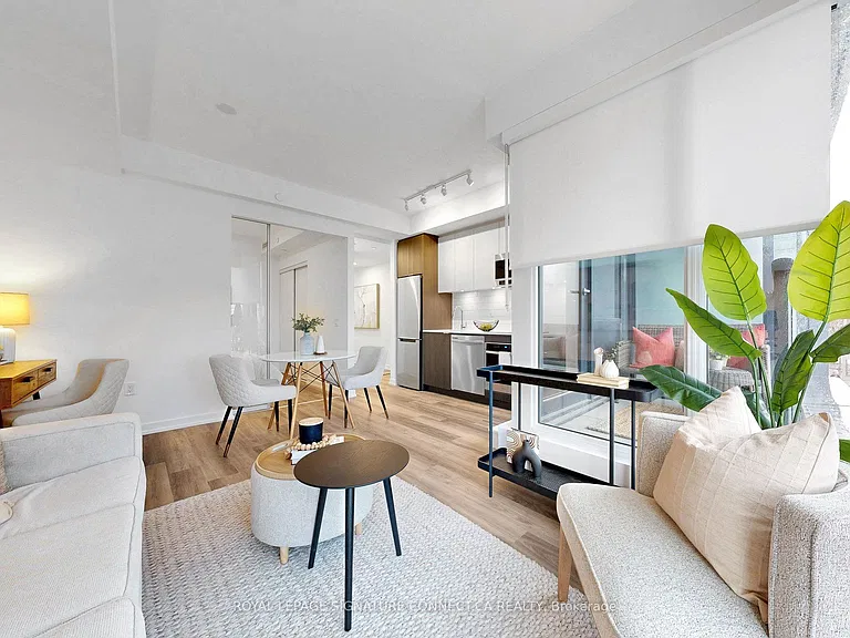 6 Chartwell Rd #208 — Photo 10