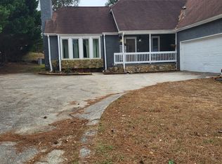 1411 Mundys Mill Rd, Jonesboro, GA 30238