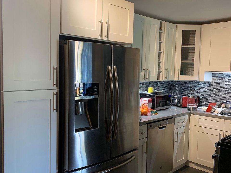 1st image of 567 Fairway View Dr Unit 7-3F