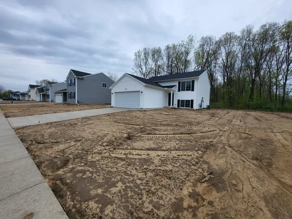 607 Arizona Blvd, Three Rivers, MI 49093