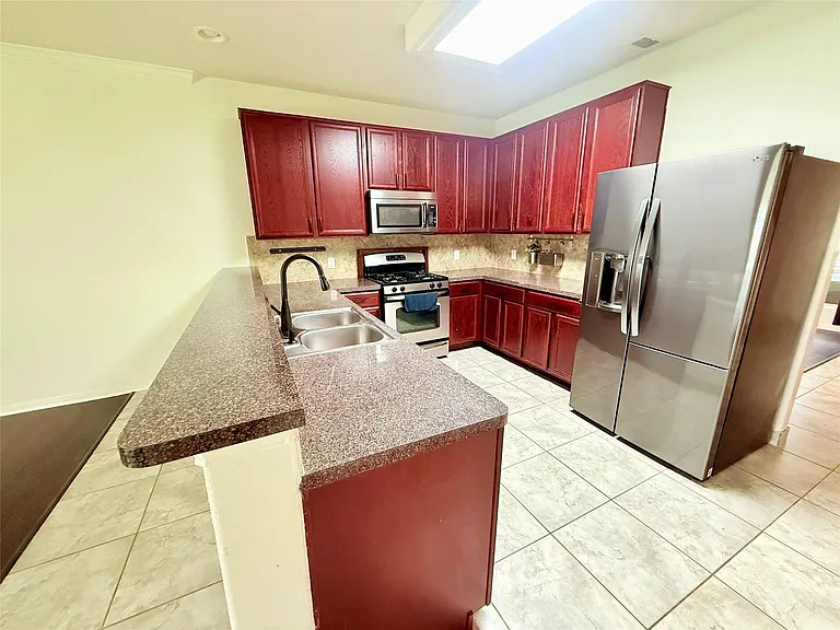 14819 Grove Canyon Ct — Photo 4