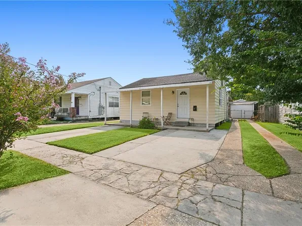 11 Labarre Pl, Jefferson, LA 70121