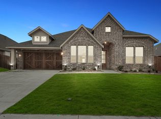 293 Sparkling Springs Dr, Waxahachie, TX 75165