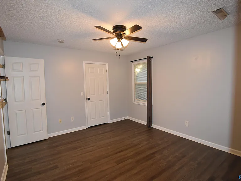 103 Tess Cir NE — Photo 8