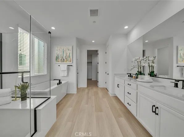 458 Chorus, Irvine, CA 92618