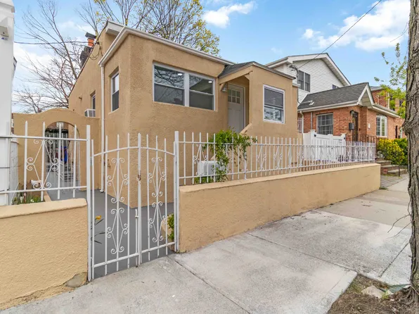 21-52 48th Street image 1 of 19