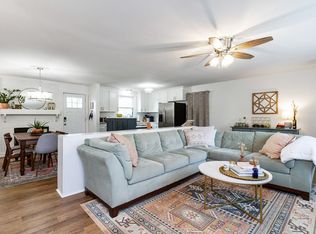 712 Harding Pl, Nashville, TN 37211