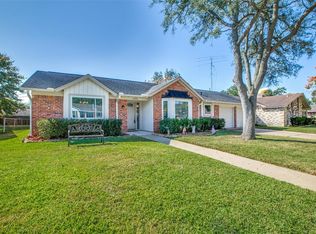 10426 Quiet Hill Rd, La Porte, TX 77571